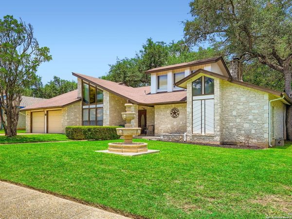 13215 Hunters Spring St, San Antonio, TX 78230