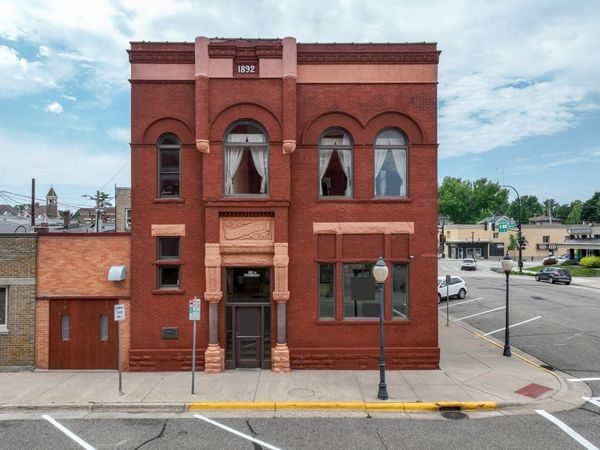 100 S Washington Street, Lake City, MN 55041