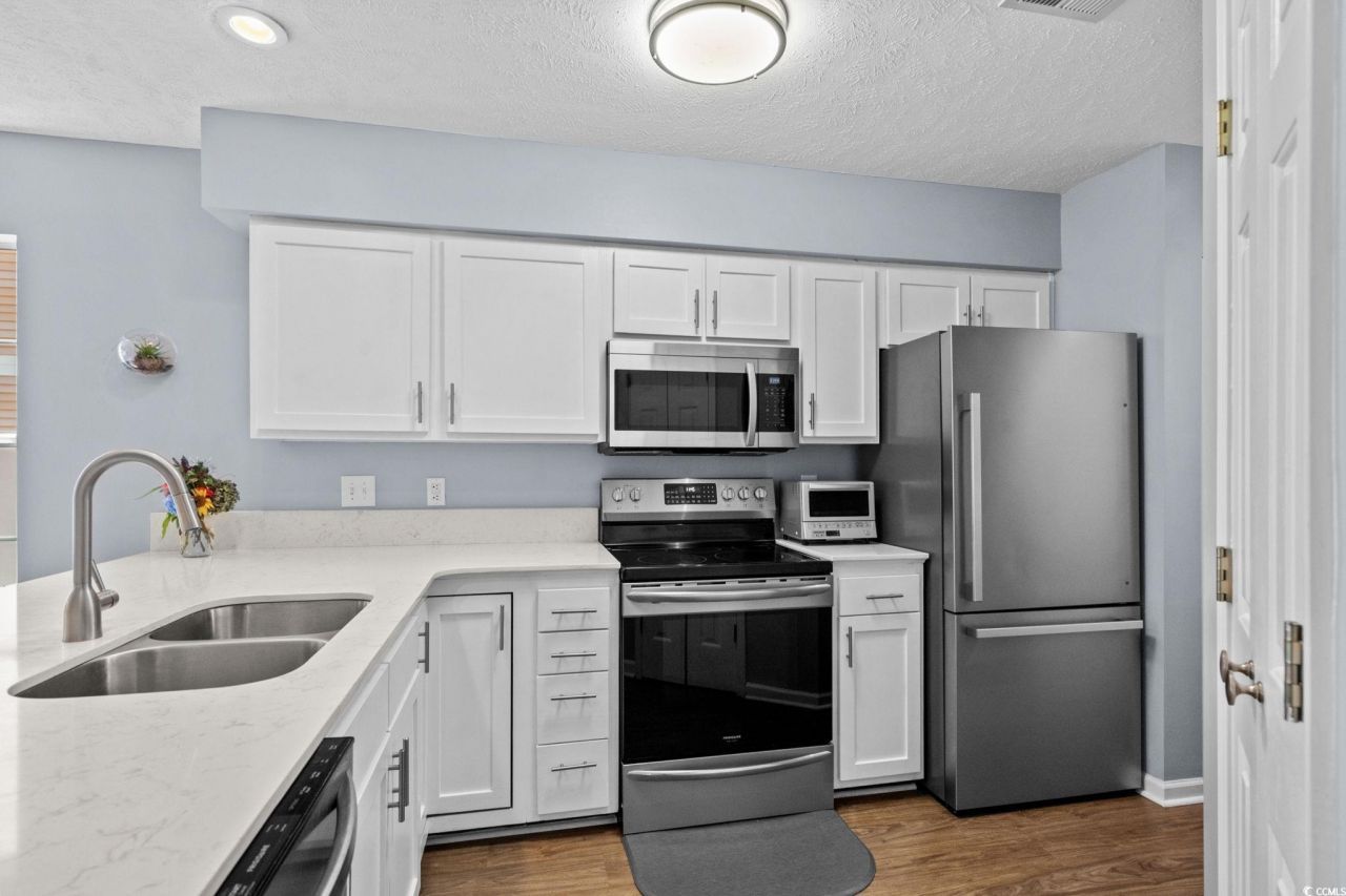 613 Waterway Village Blvd. Photo 11