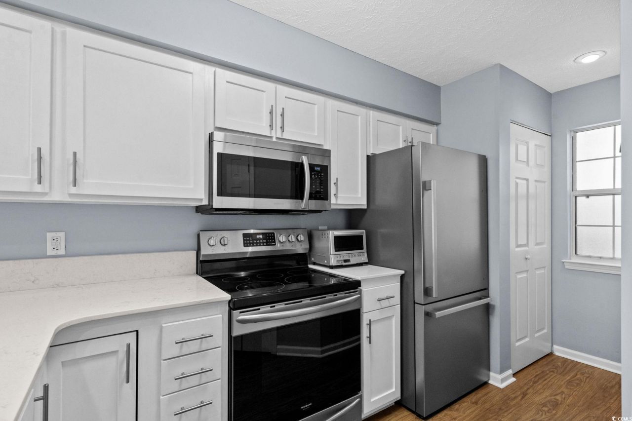 613 Waterway Village Blvd. Photo 12