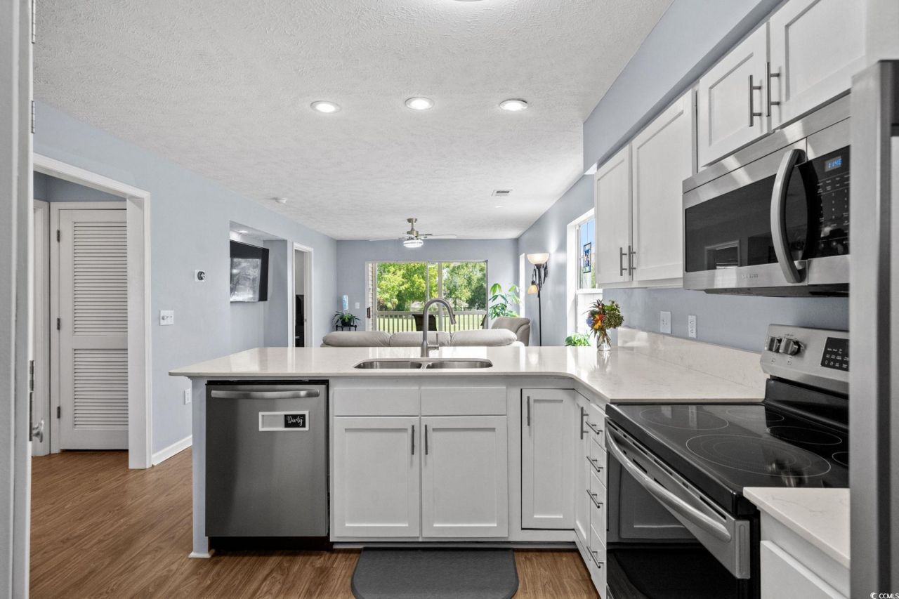 613 Waterway Village Blvd. Photo 13