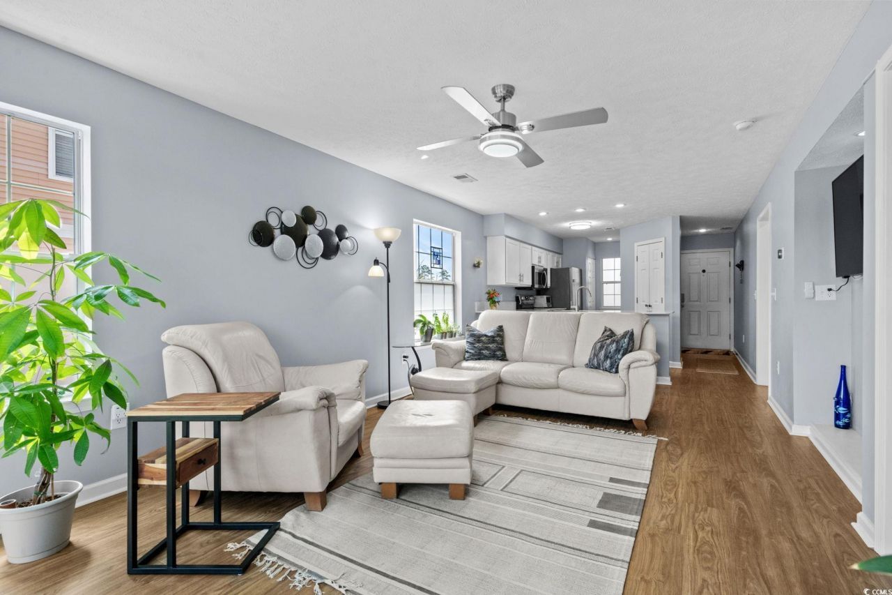 613 Waterway Village Blvd. Photo 8