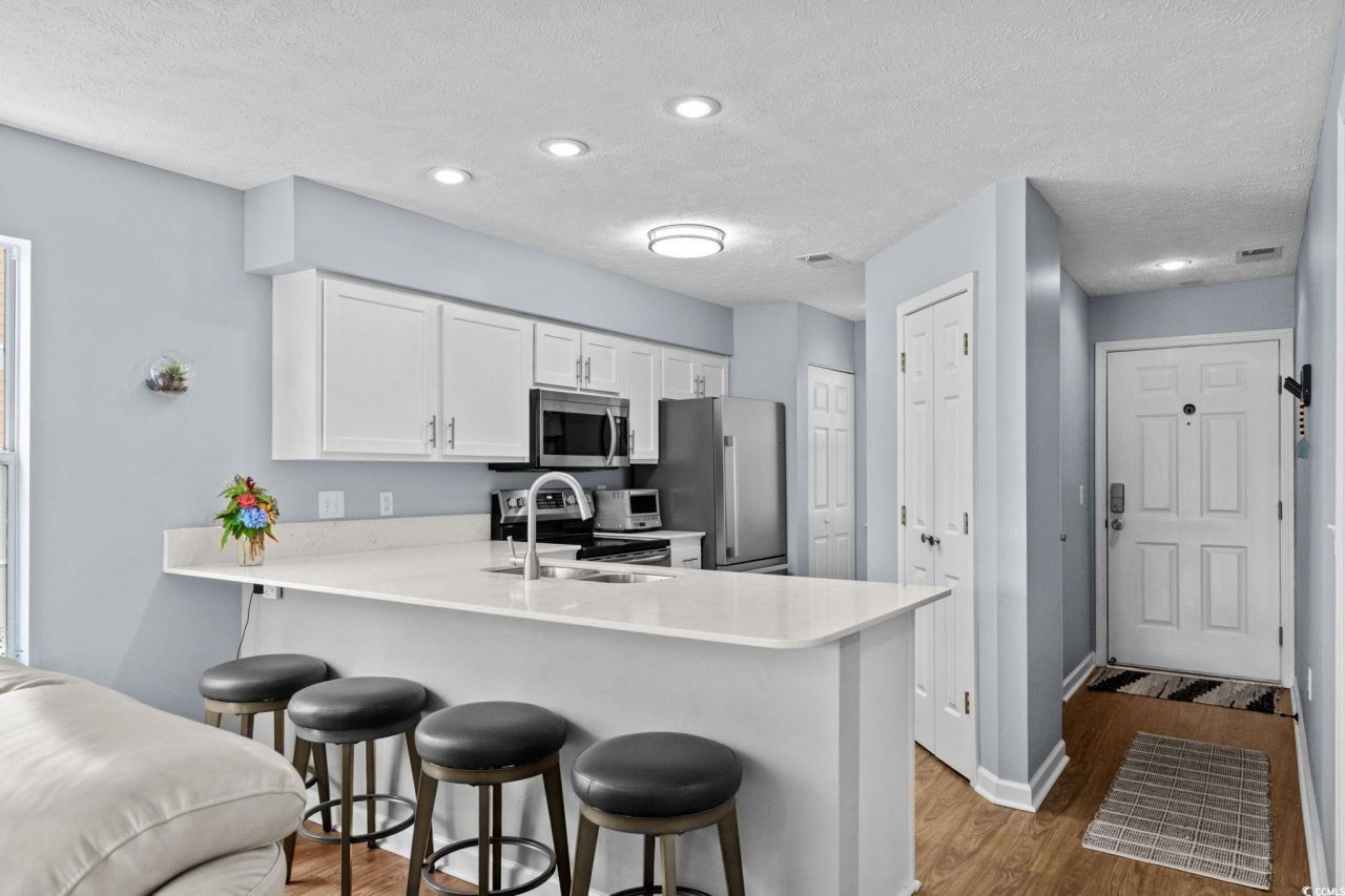 613 Waterway Village Blvd. Photo 9