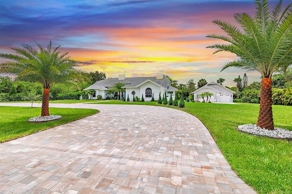 8852 154 Court N, Palm Beach Gardens, FL 33418 Photo