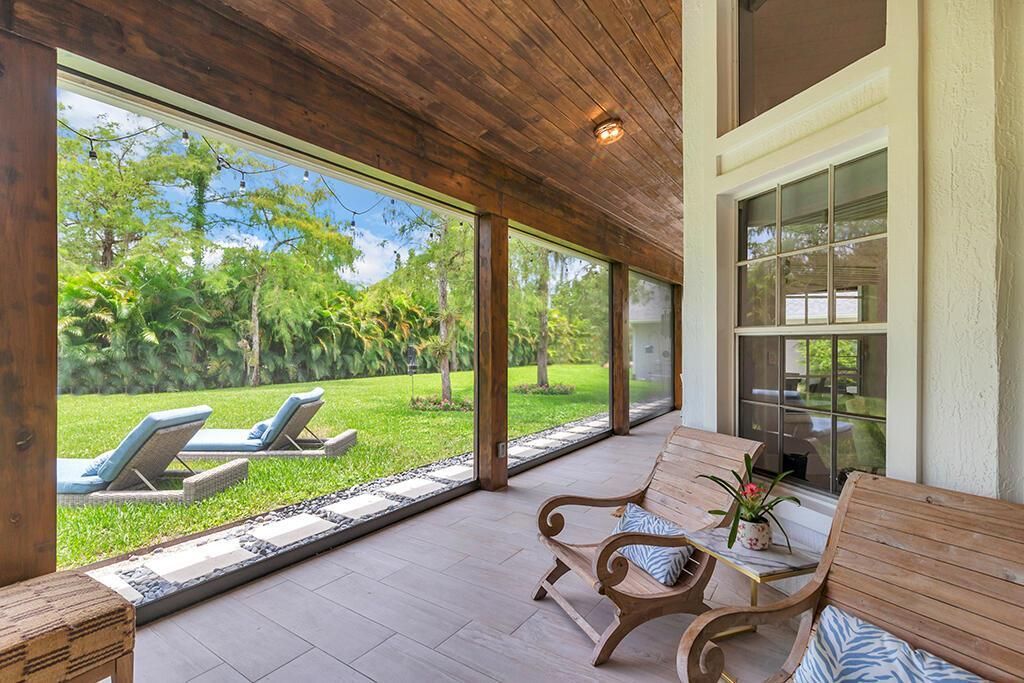8852 154 Court N, Palm Beach Gardens, FL 33418 Photo