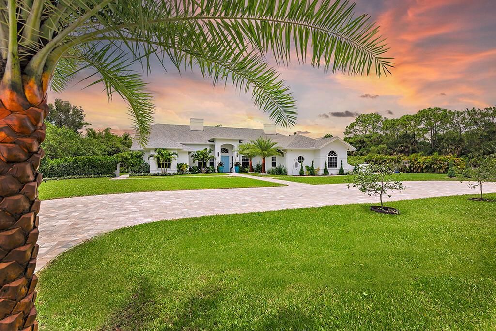 8852 154 Court N, Palm Beach Gardens, FL 33418 Photo