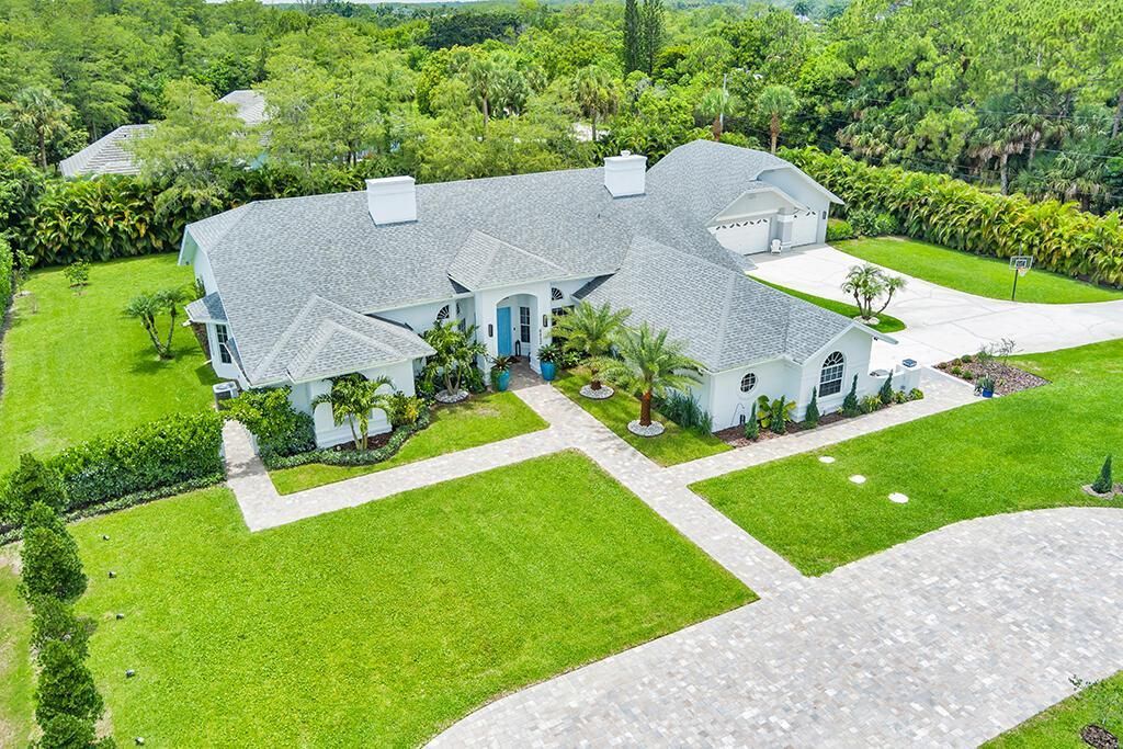 8852 154 Court N, Palm Beach Gardens, FL 33418 Photo