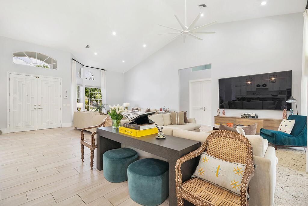 8852 154 Court N, Palm Beach Gardens, FL 33418 Photo