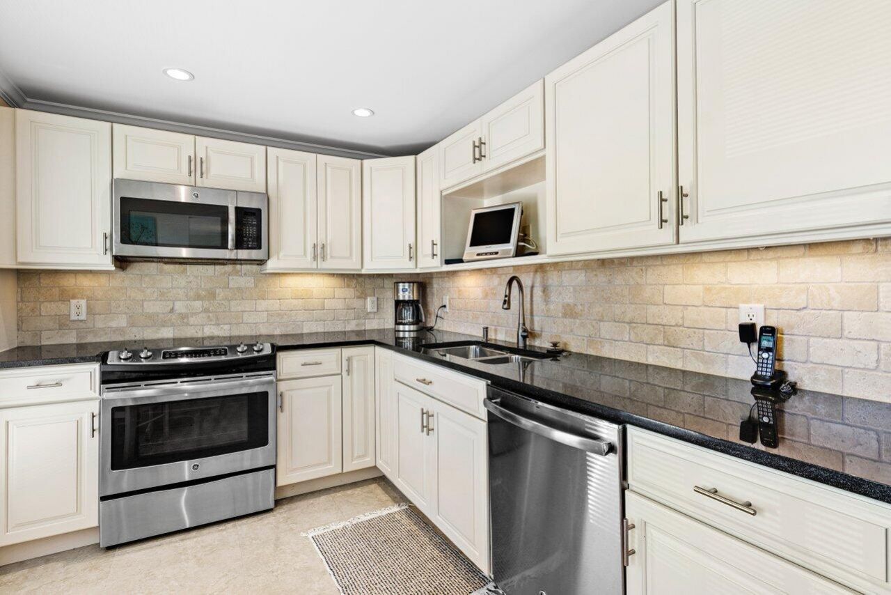4643 Kittiwake Court, Unit Kingfisher, Boynton Beach, FL 33436 Photo