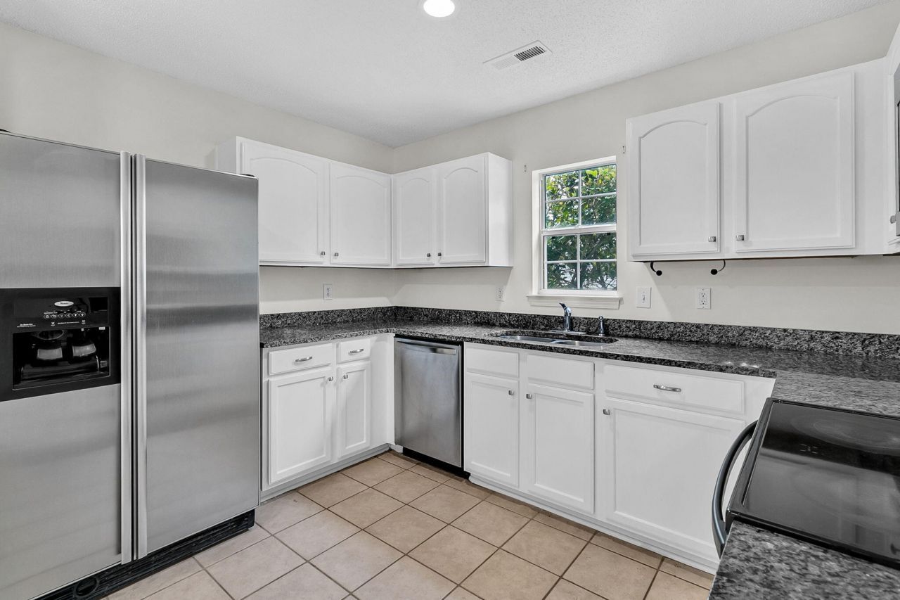 5134 Thornton Drive Photo 16