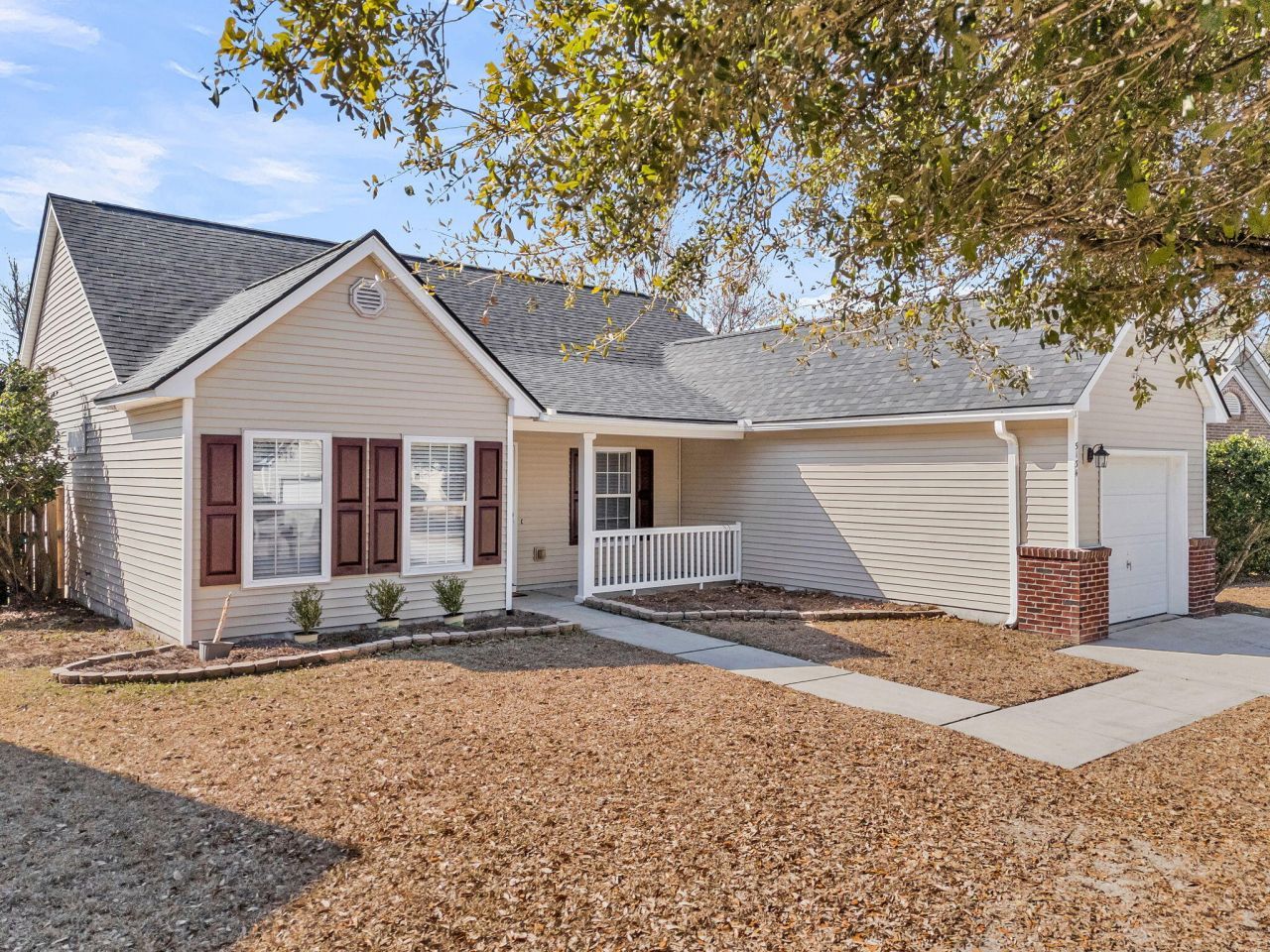 5134 Thornton Drive Photo 4