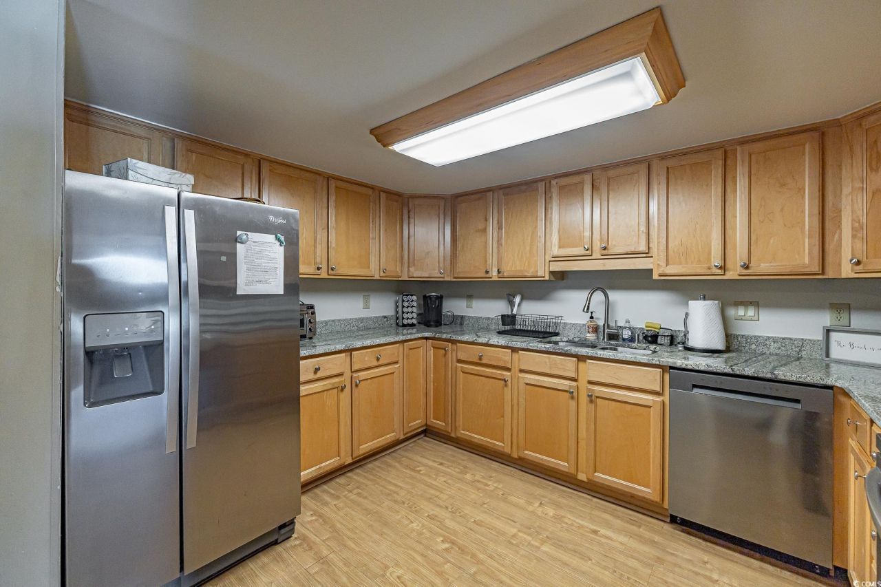 1520 N Waccamaw Dr. Photo 19