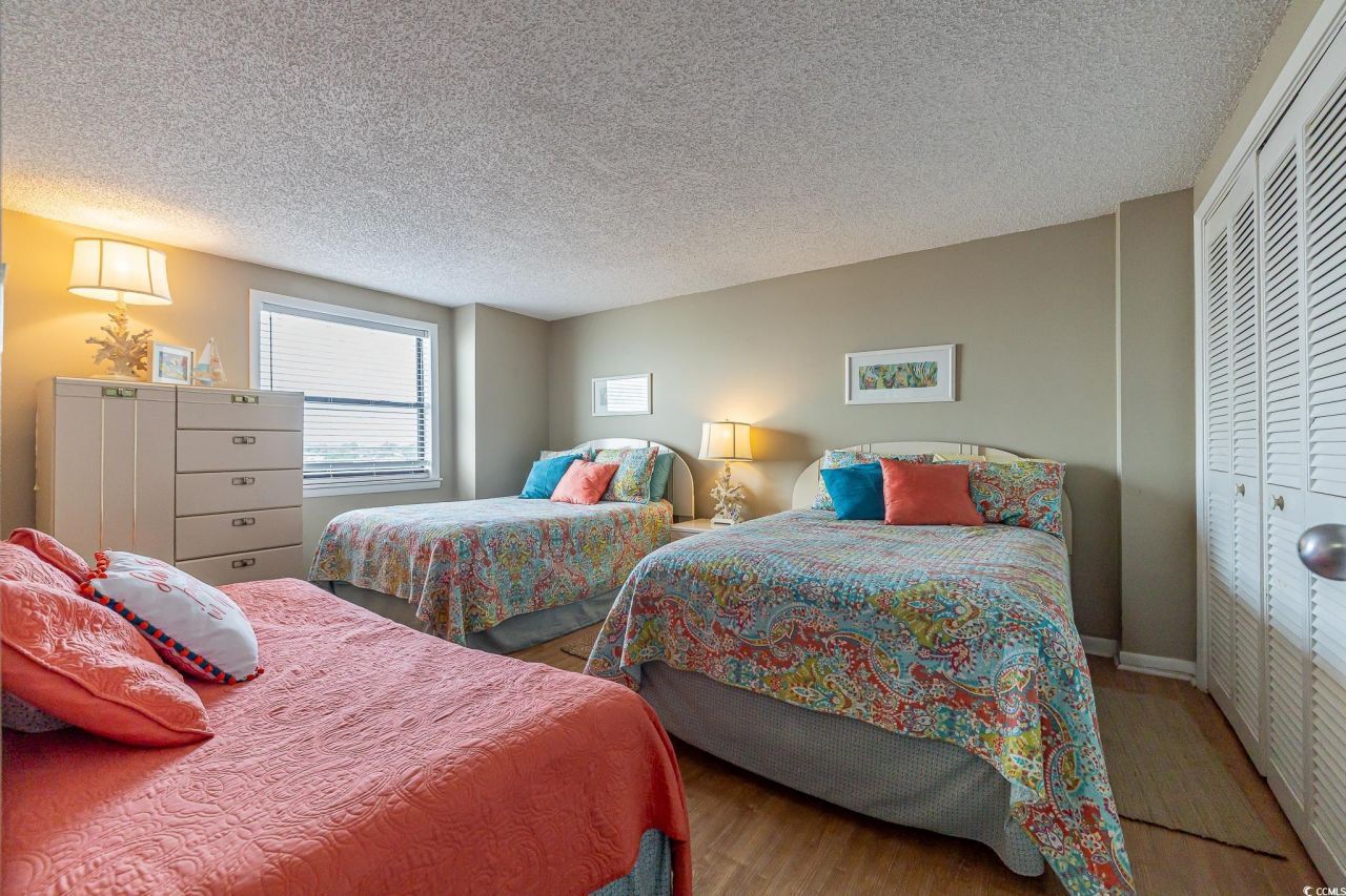 1520 N Waccamaw Dr. Photo 21