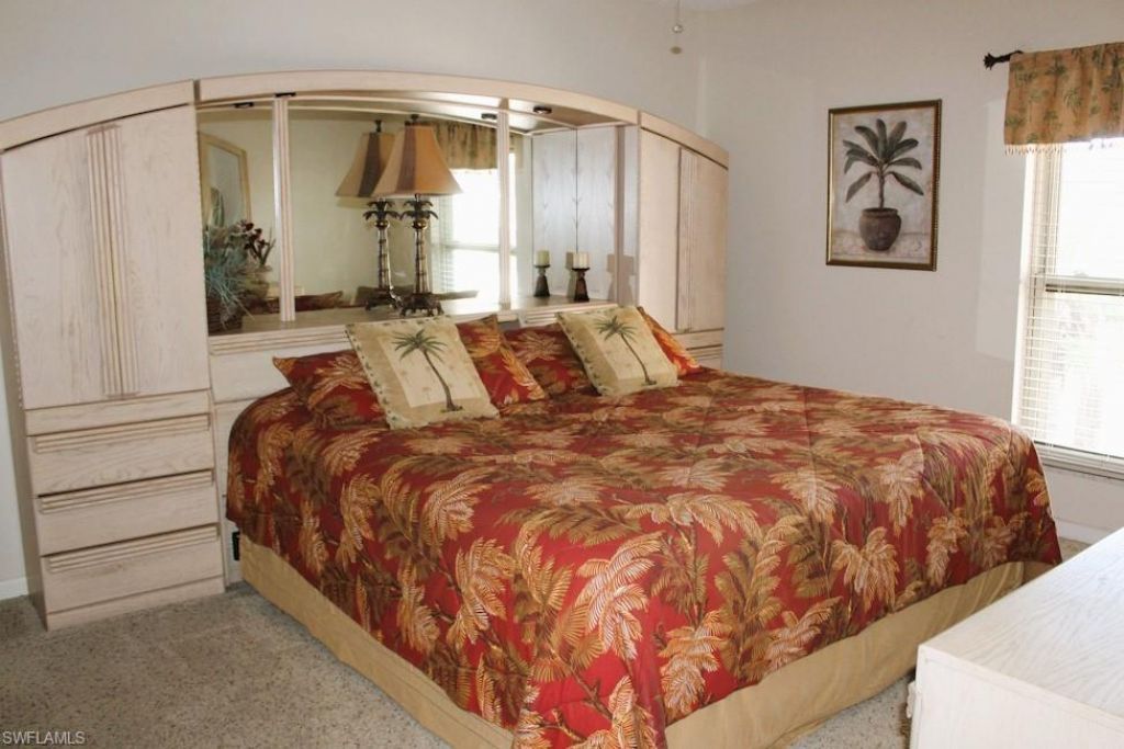 5441 Peppertree Dr, Unit 6, Fort Myers, FL 33908 Photo