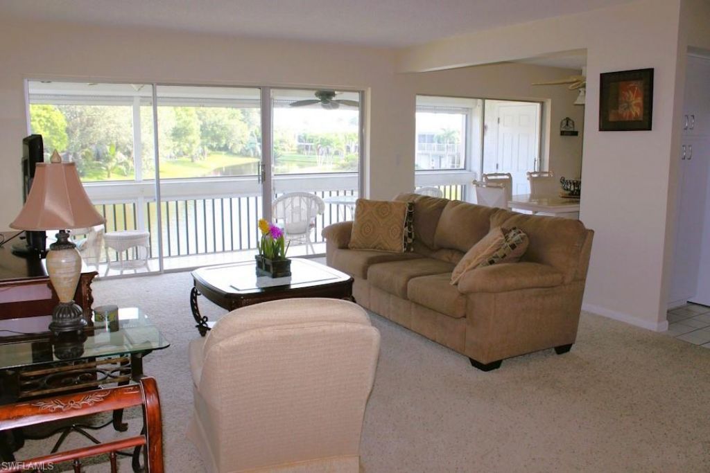 5441 Peppertree Dr, Unit 6, Fort Myers, FL 33908 Photo