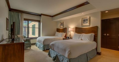 13051 Ritz Carlton Highlands Ct, Truckee, CA 96161 Photo