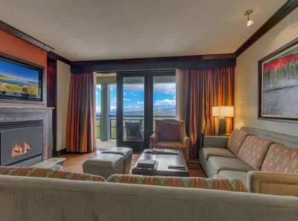 13051 Ritz Carlton Highlands Ct, Truckee, CA 96161 Photo