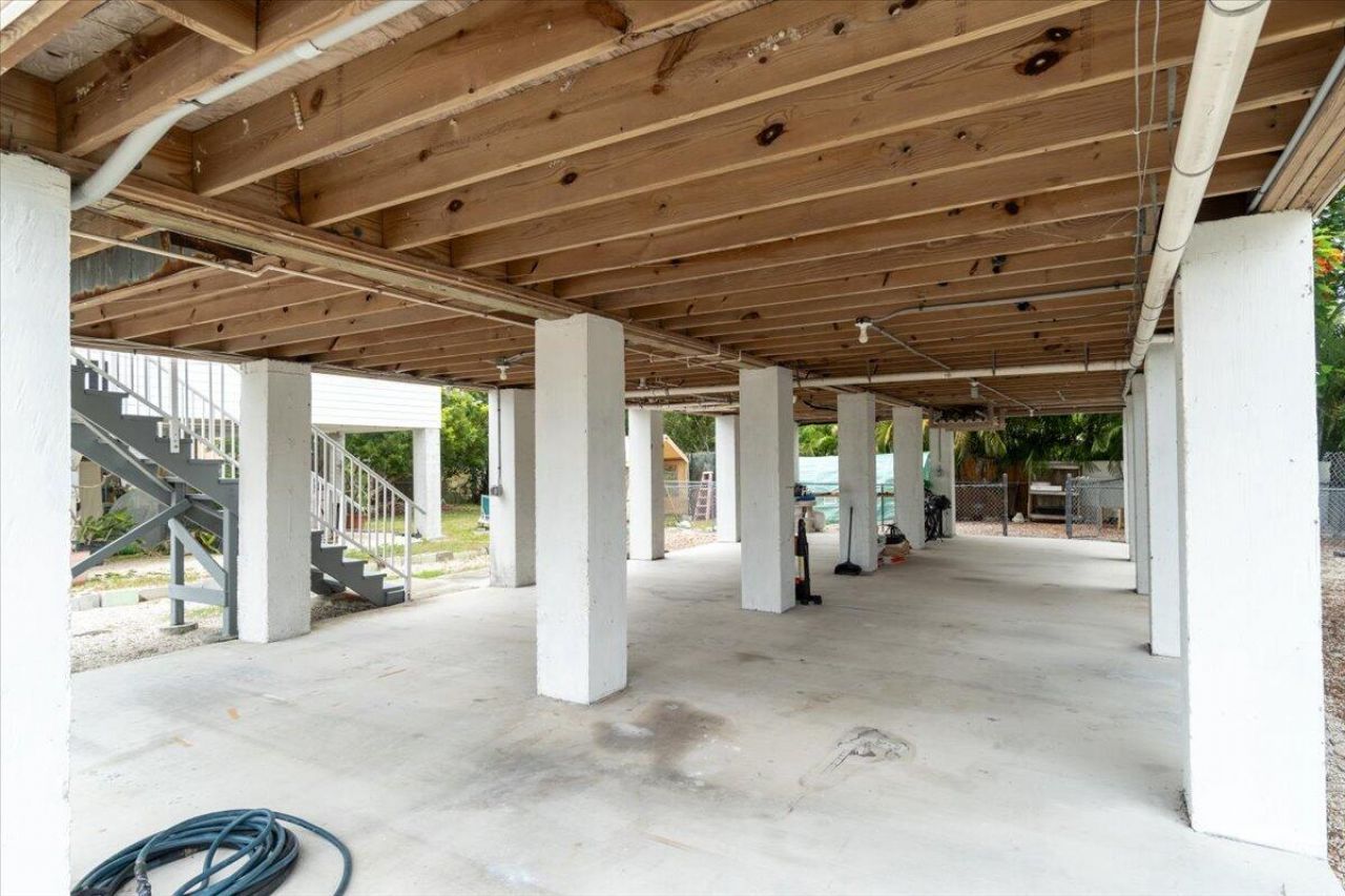 31243 E Avenue, Big Pine Key, FL 33043 Photo