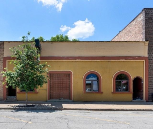 119 W Washington Street, Momence, IL 60954