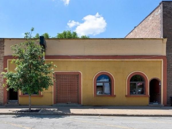 119 W Washington Street, Momence, IL 60954