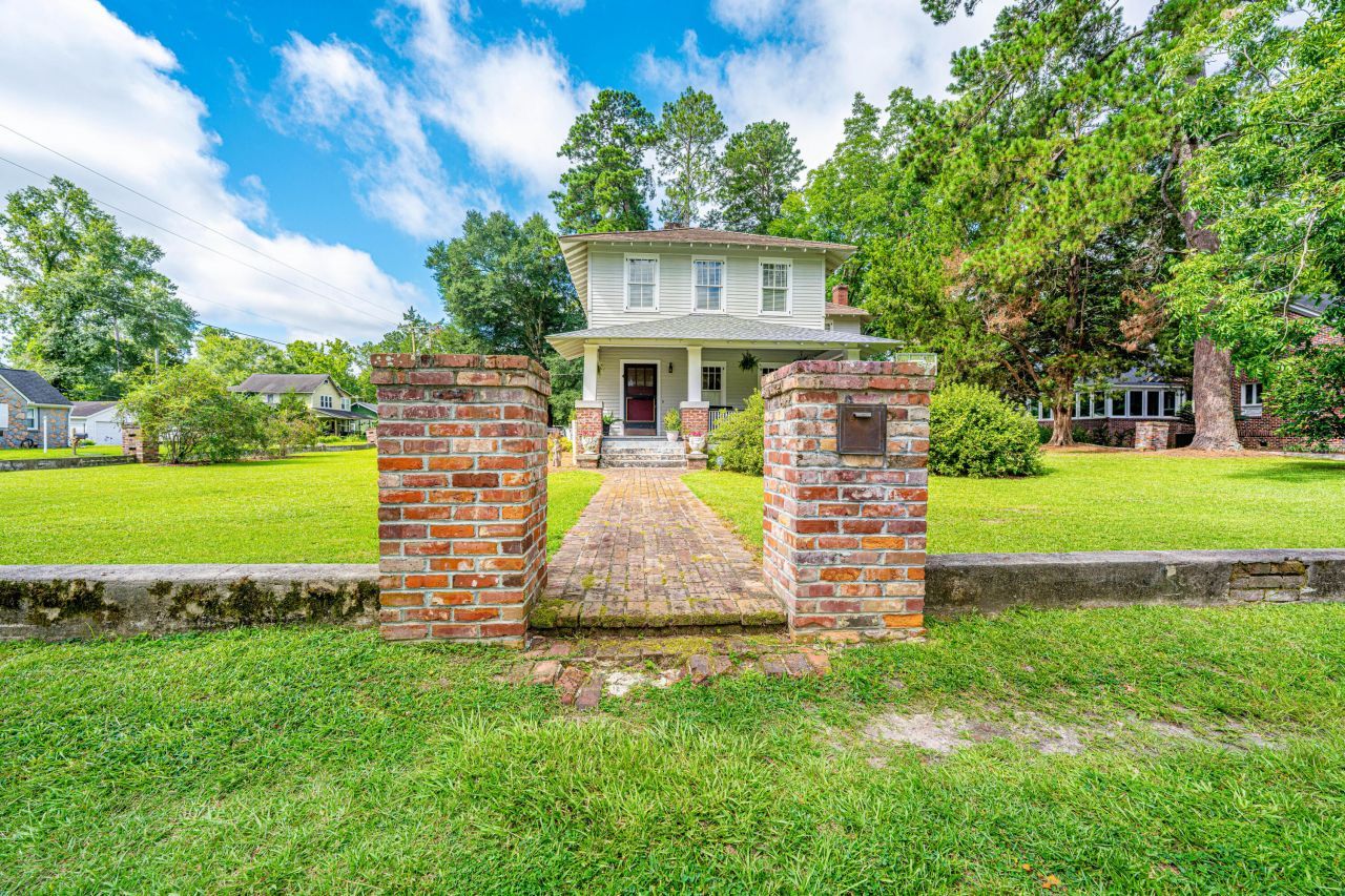 401 Johnston Street Photo 10