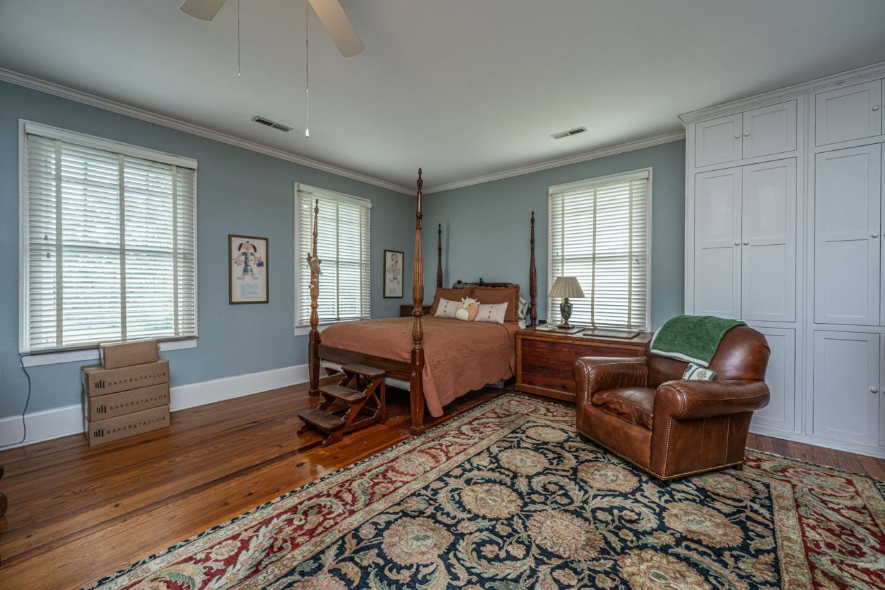 401 Johnston Street Photo 30