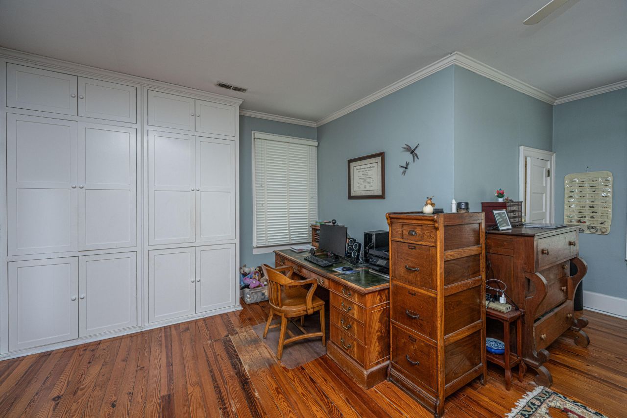 401 Johnston Street Photo 32