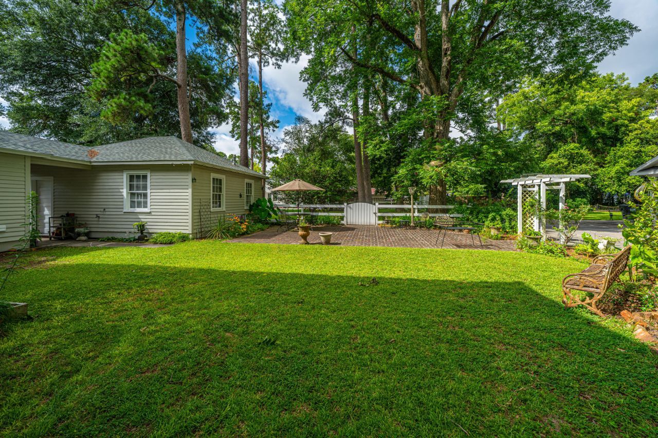 401 Johnston Street Photo 40