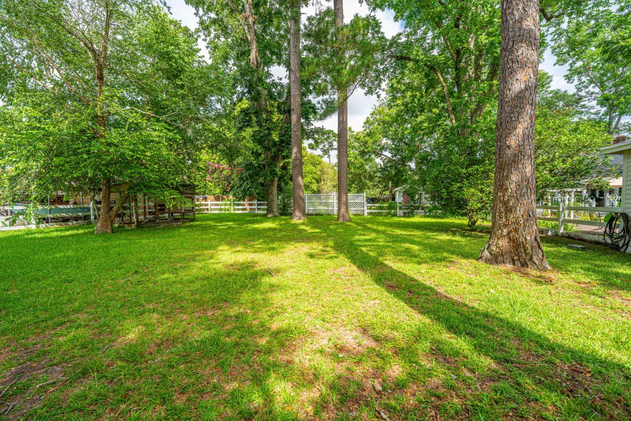 401 Johnston Street Photo 44