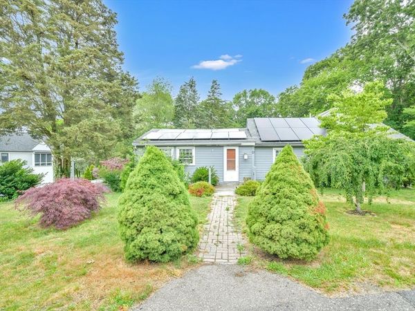 13 Atwood Street, Kingston, MA 02364