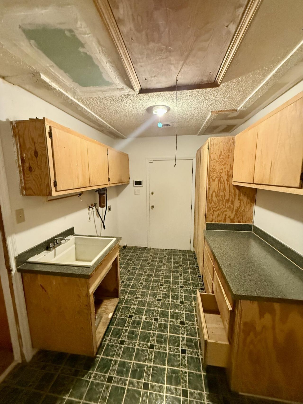 1474 Mandella Road Photo 16