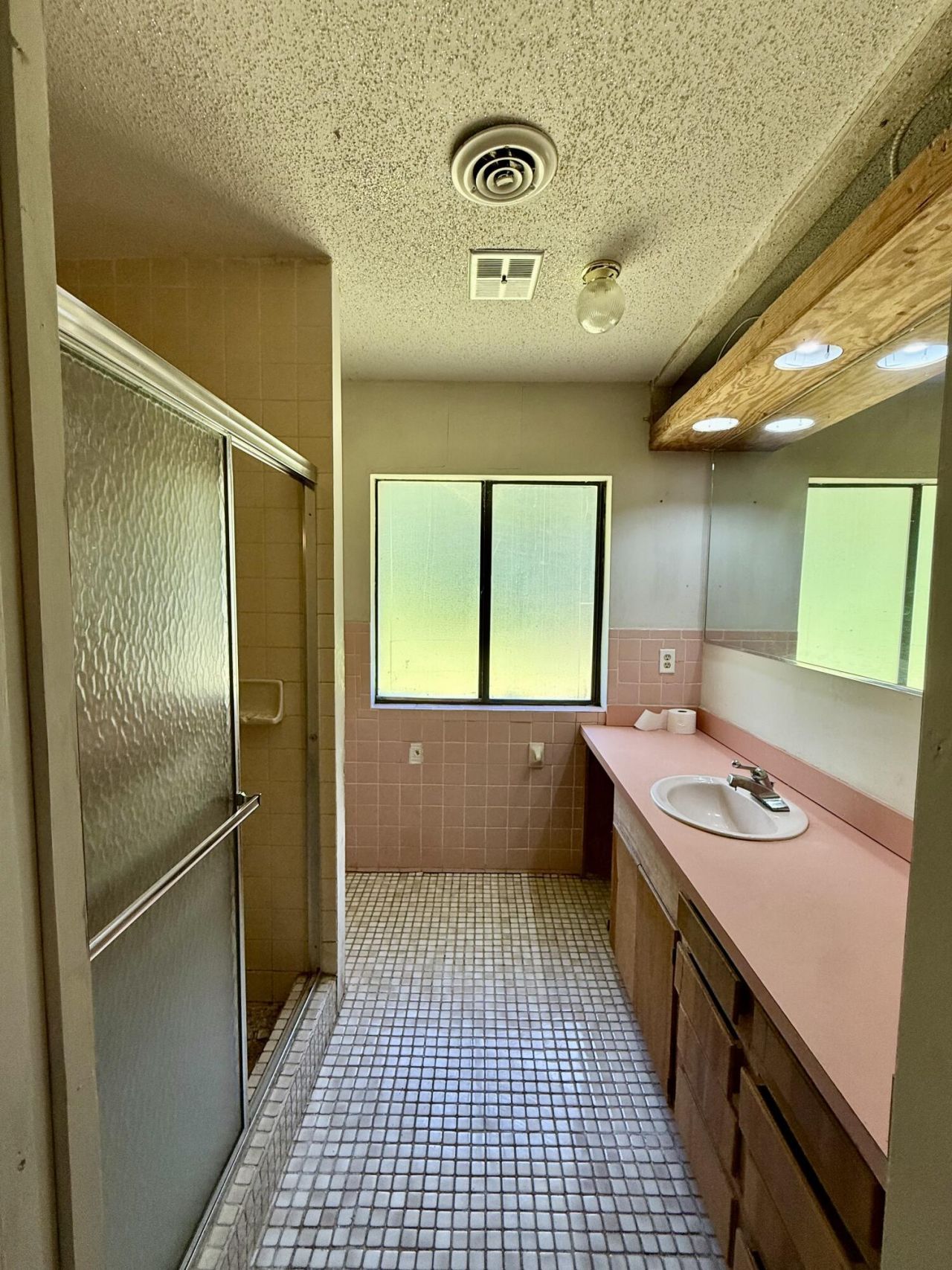 1474 Mandella Road Photo 36