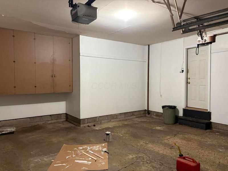 899 Meadowview Drive, Columbus, OH 43224 Photo 51