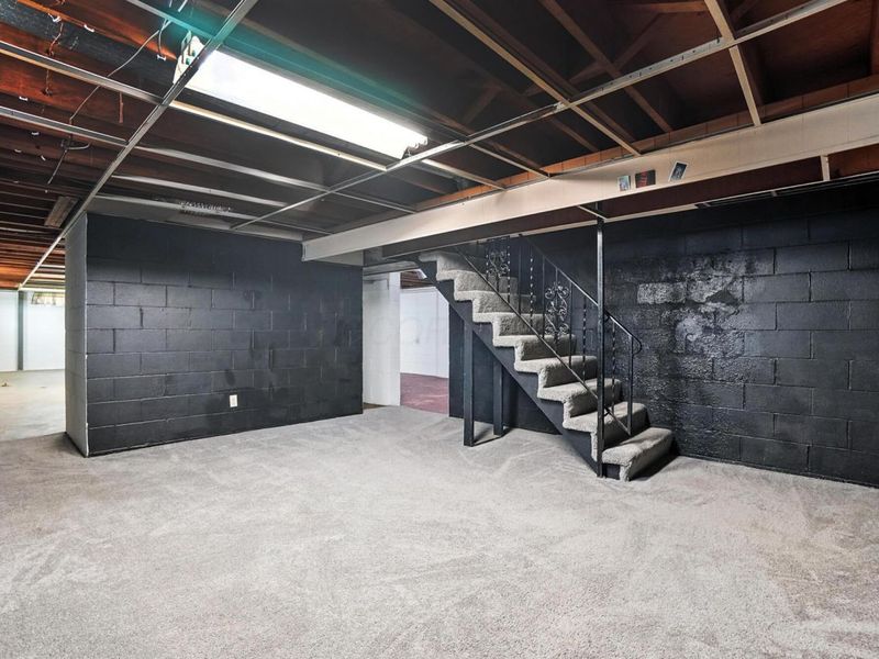 899 Meadowview Drive, Columbus, OH 43224 Photo 54