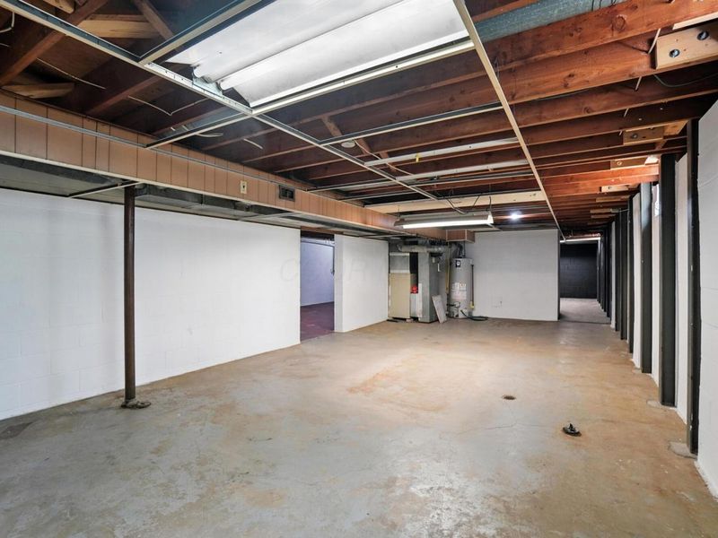 899 Meadowview Drive, Columbus, OH 43224 Photo 63