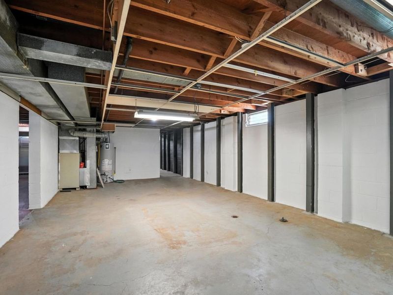 899 Meadowview Drive, Columbus, OH 43224 Photo 64