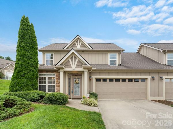 22 Florian Lane, Fletcher, NC 28732