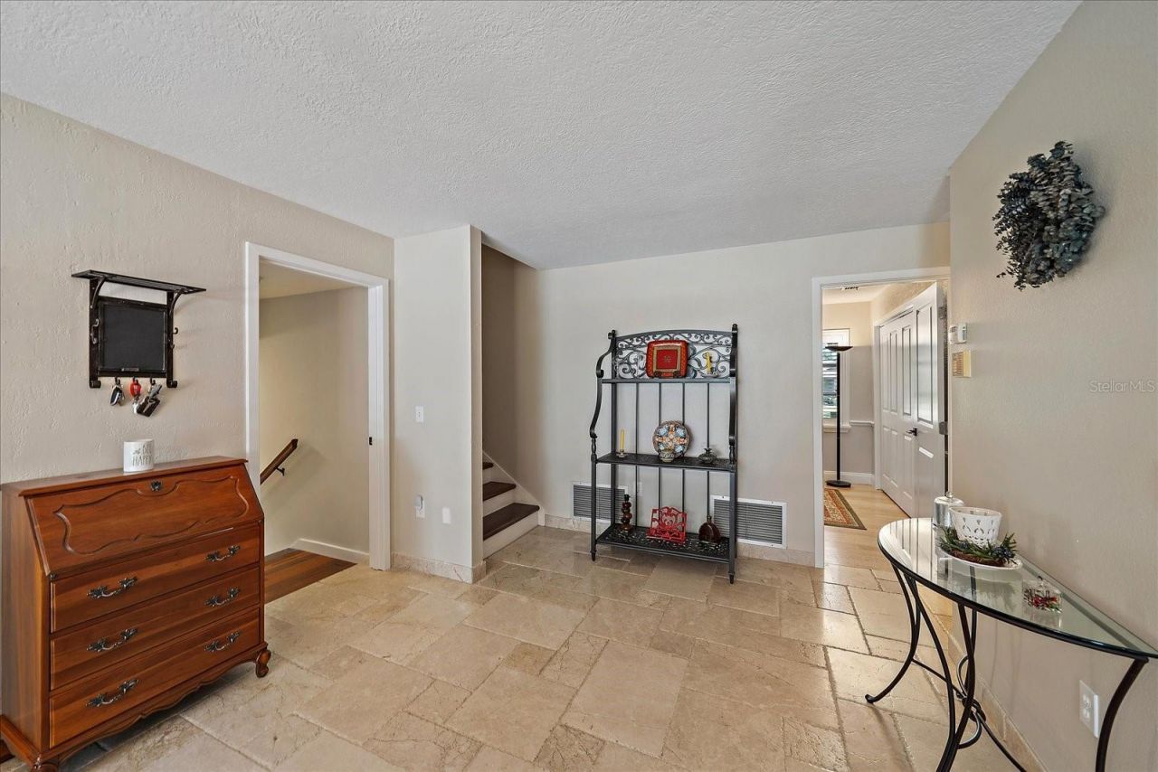 4533 Friar Tuck Lane, Sarasota, FL 34232 Photo