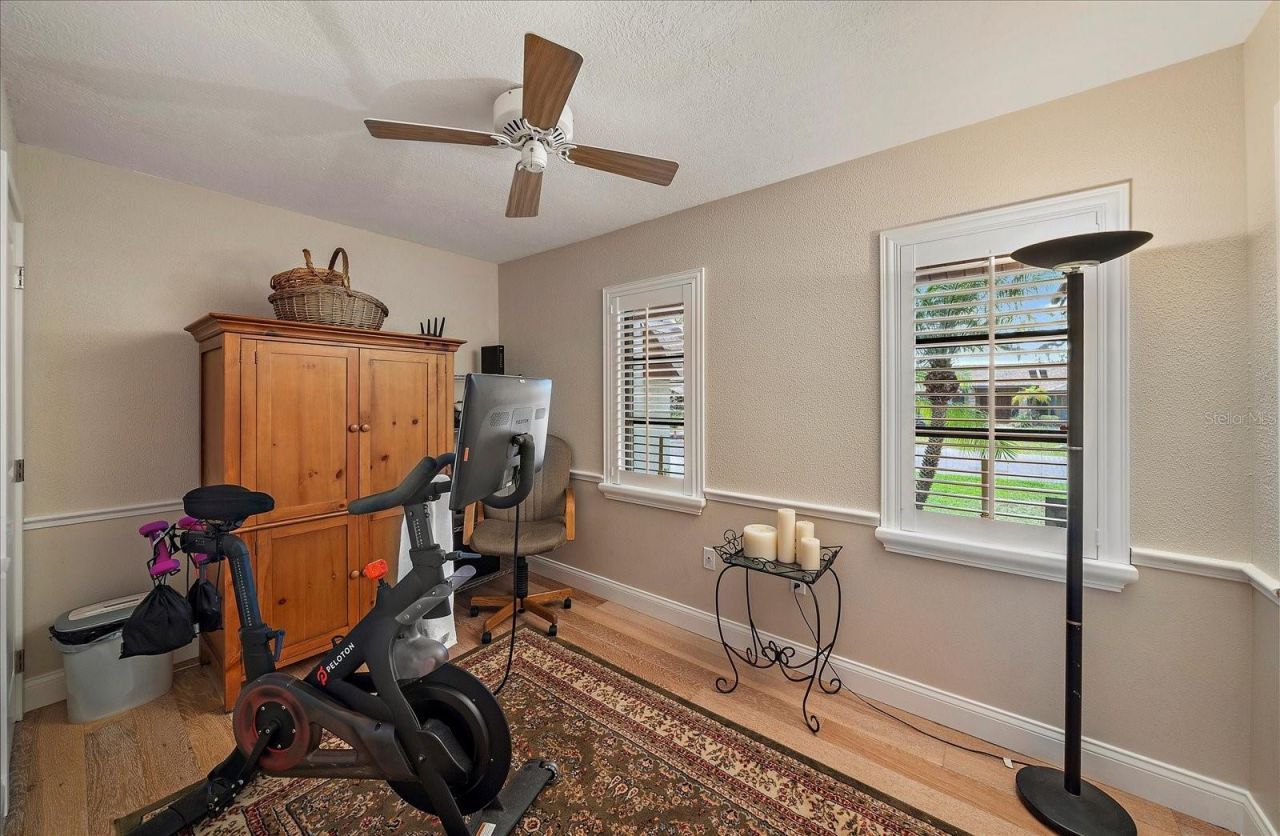 4533 Friar Tuck Lane, Sarasota, FL 34232 Photo