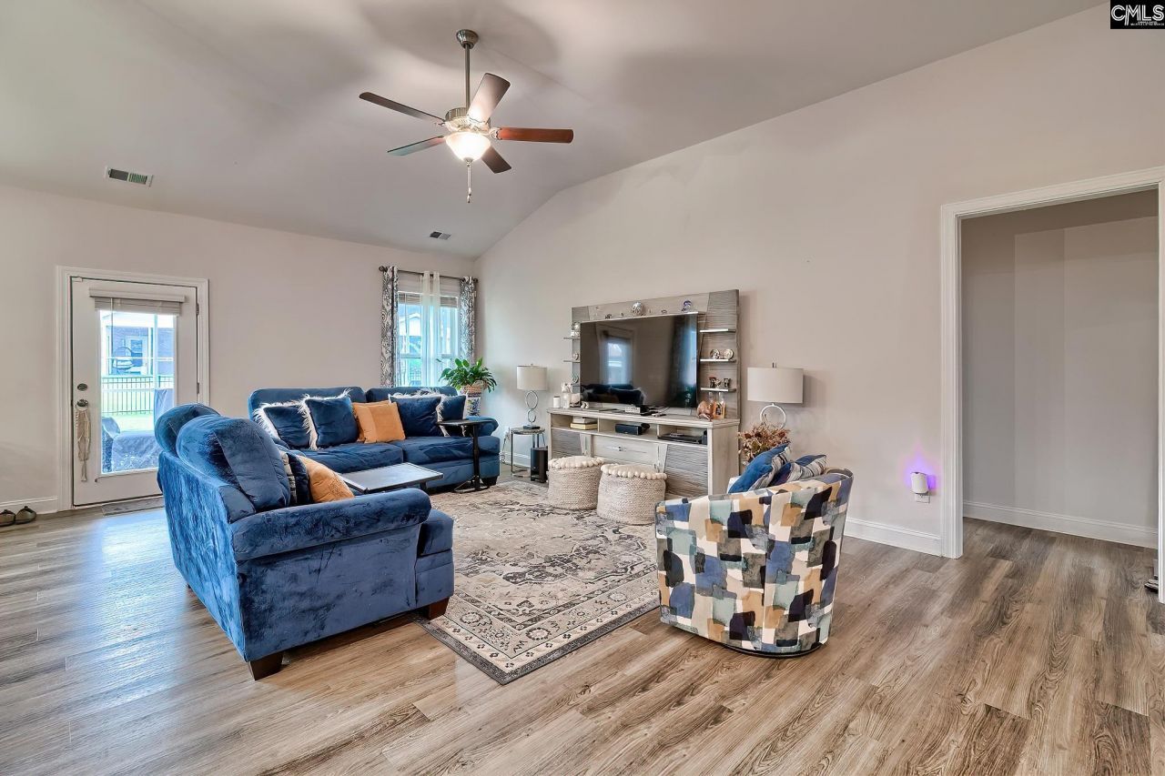 203 Doe Meadow Lane Photo 12