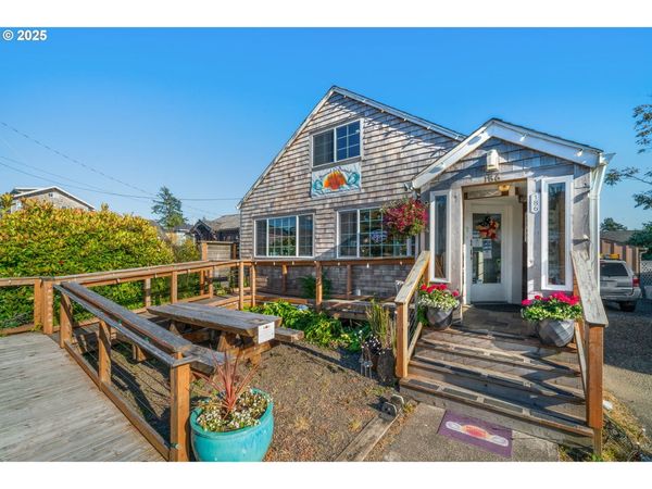 186 LANEDA AVE, Manzanita, OR 97130