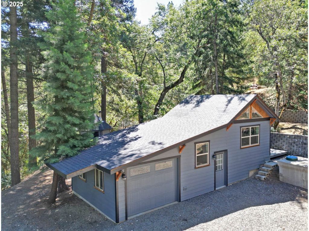 4712 Old Highway 99s, Ashland, OR 97520 Main Photo