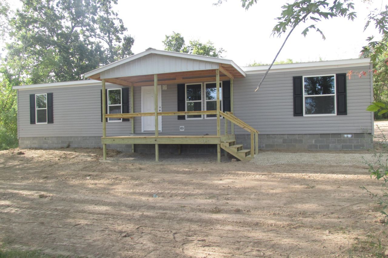 210 W Oak Street, Conway, MO 65632 Main Photo