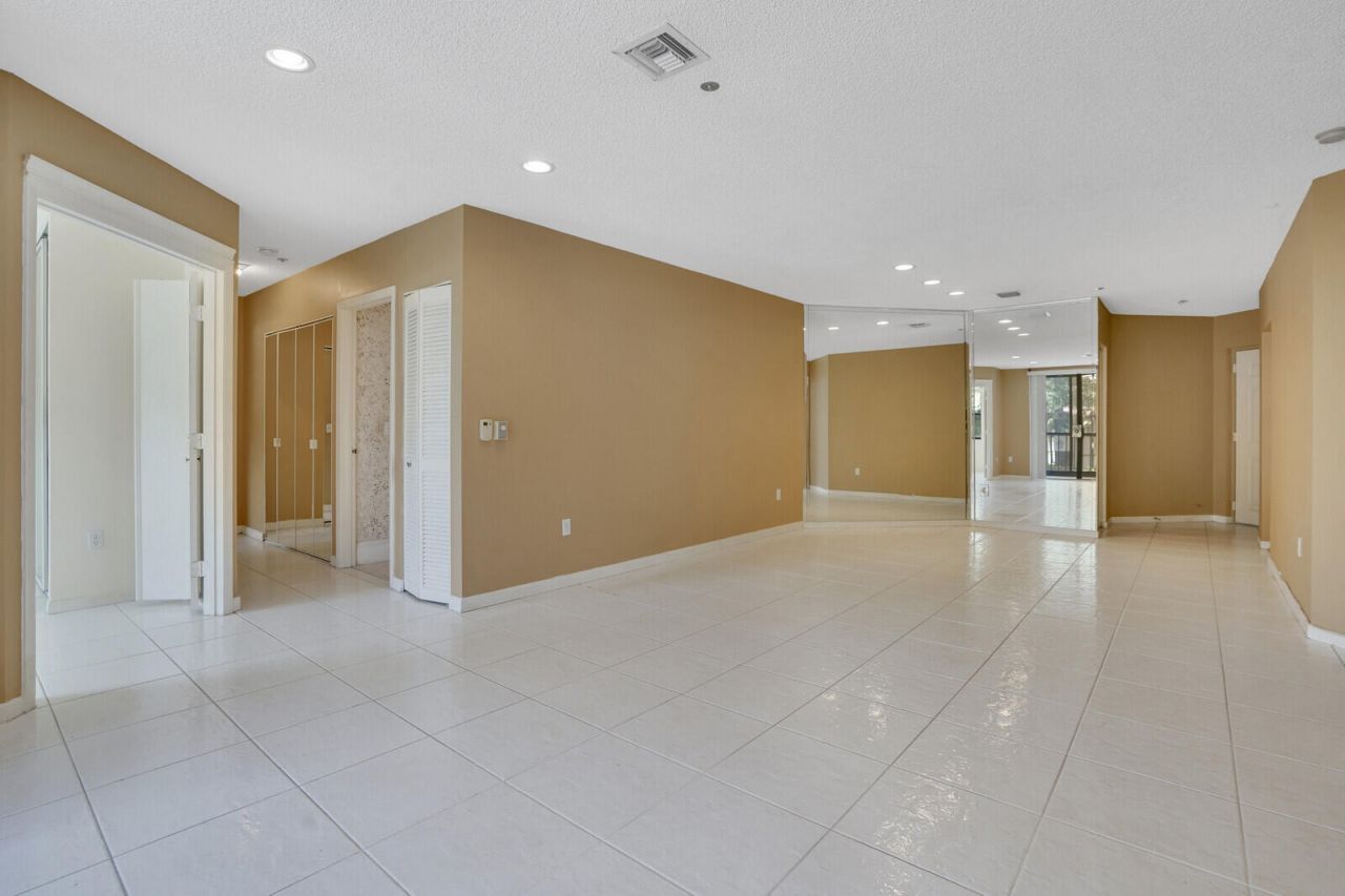 5155 Europa Drive, Unit I, Boynton Beach, FL 33437 Photo