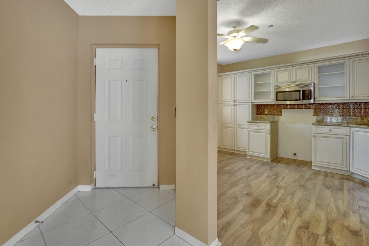 5155 Europa Drive, Unit I, Boynton Beach, FL 33437 Photo