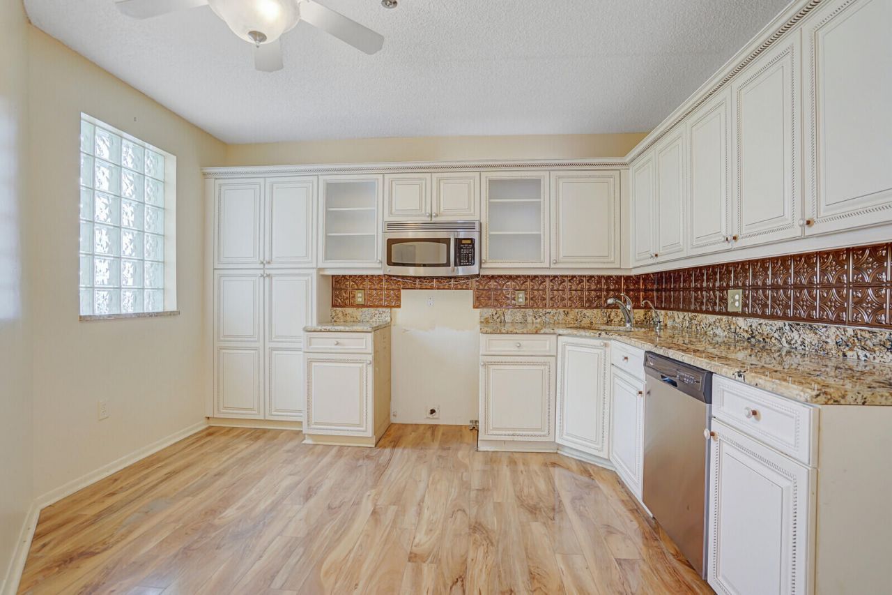 5155 Europa Drive, Unit I, Boynton Beach, FL 33437 Photo