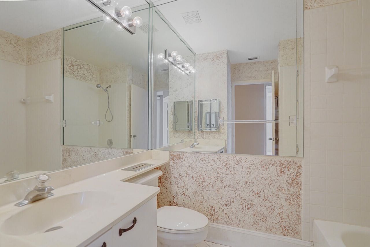 5155 Europa Drive, Unit I, Boynton Beach, FL 33437 Photo