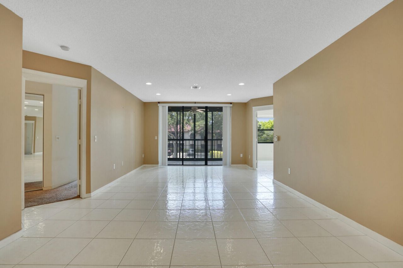 5155 Europa Drive, Unit I, Boynton Beach, FL 33437 Photo