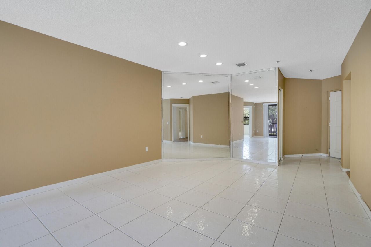 5155 Europa Drive, Unit I, Boynton Beach, FL 33437 Photo