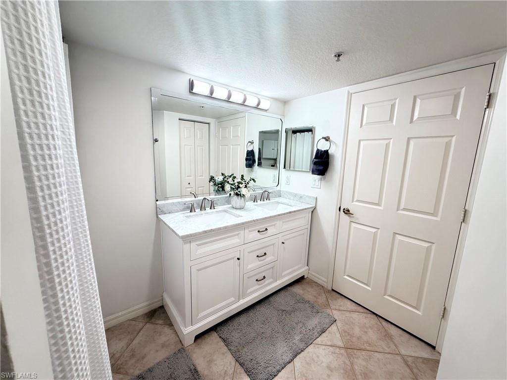 4135 Residence Dr, Unit 609, Fort Myers, FL 33901 Photo